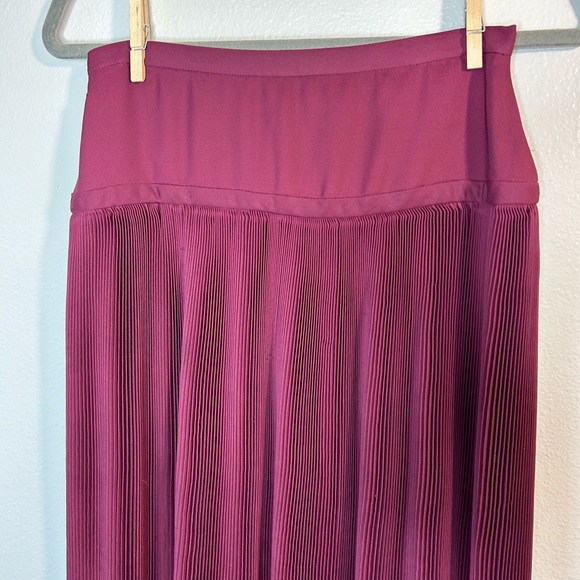 Anthropologie Maple Crepe Pleats Abounding Maxi Skirt burgundy Red women’s sz 4 - Picture 6 of 14